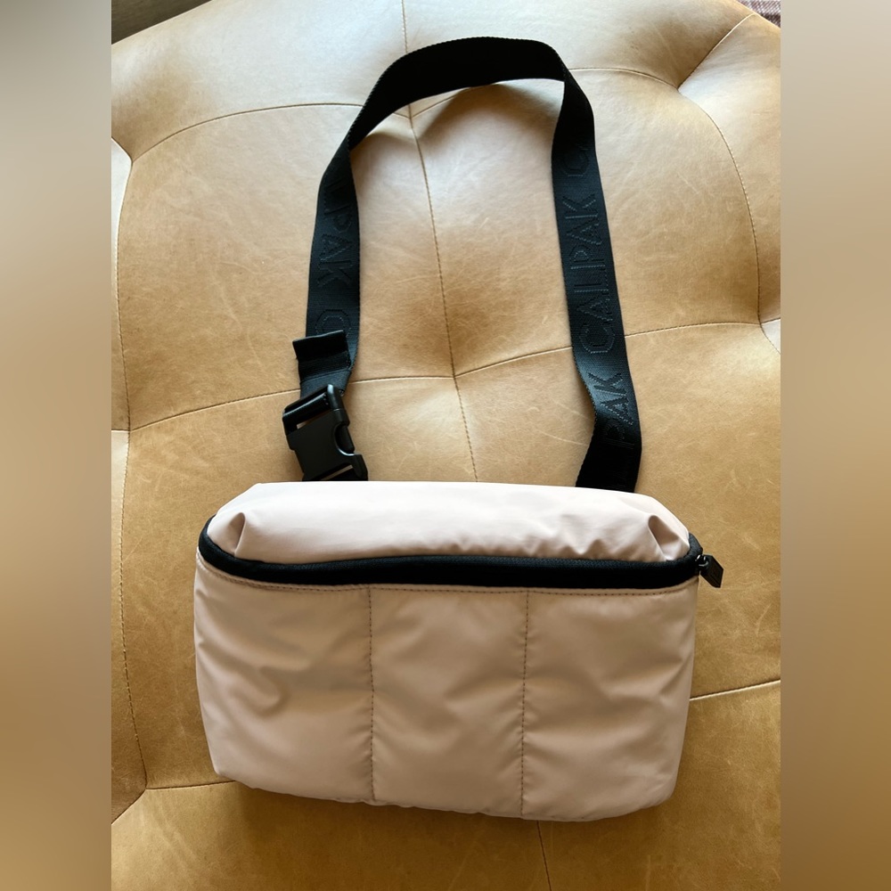 CALPAK Luka Belt Bag (Dusty Rose)
